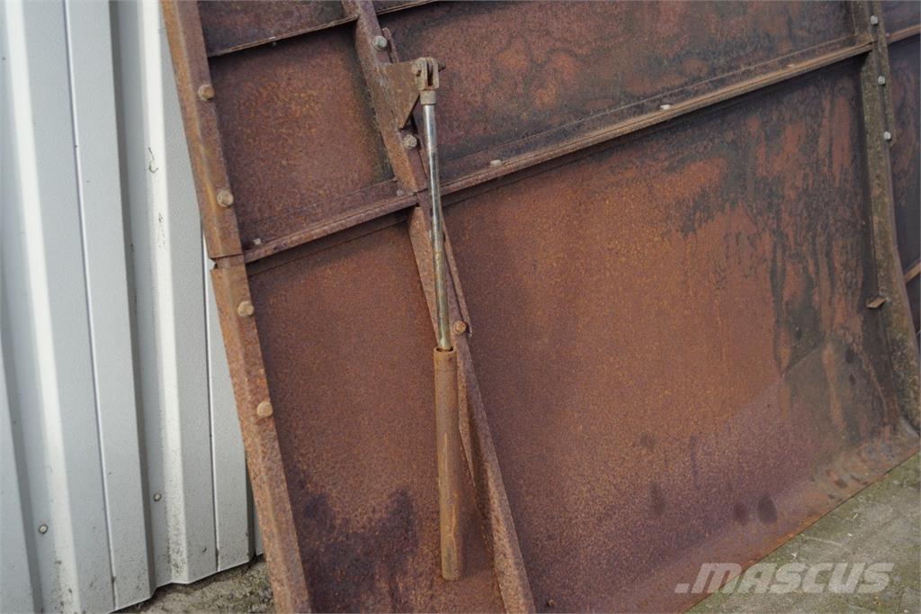 CASE CF80 ماكينات زراعية أخرى