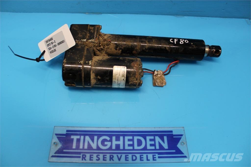 CASE CF80 إلكترونيات