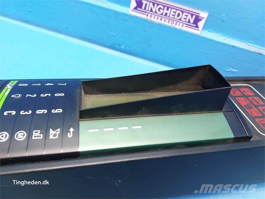 CASE CF80 إلكترونيات