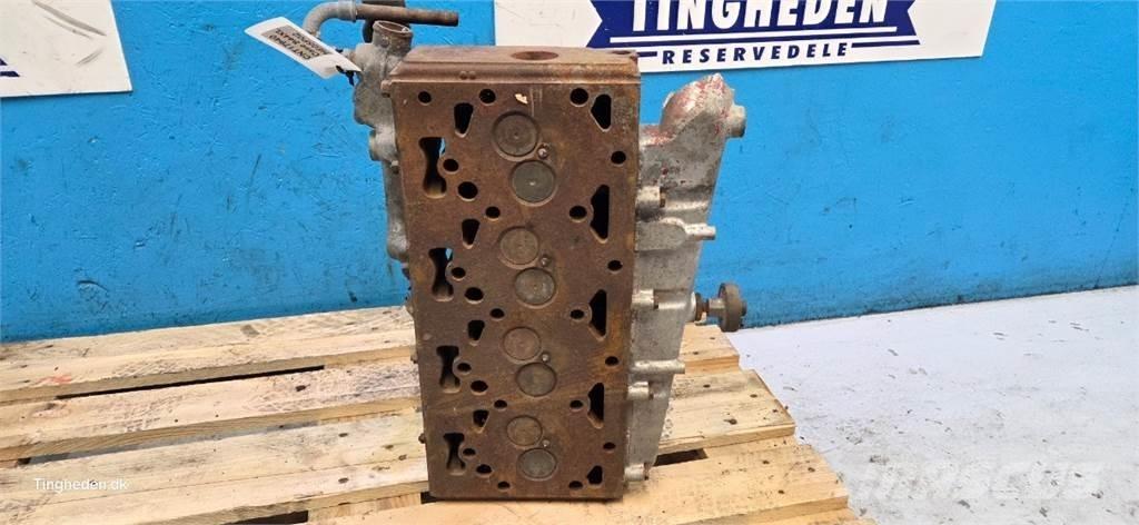 CASE D268 محركات