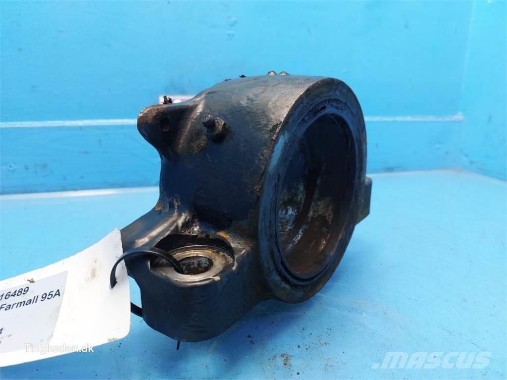 CASE Farmall 95A ملحقات أخرى للجرارات