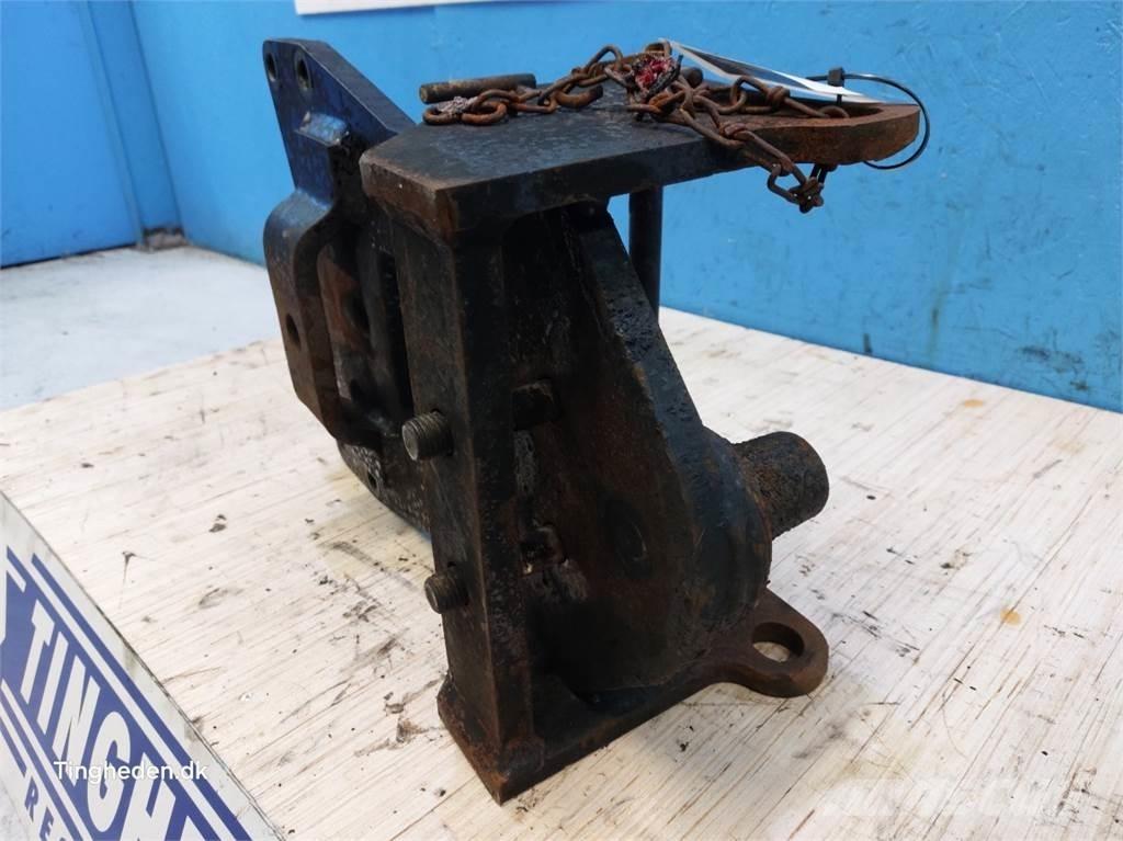 CASE Farmall 95A ملحقات أخرى للجرارات