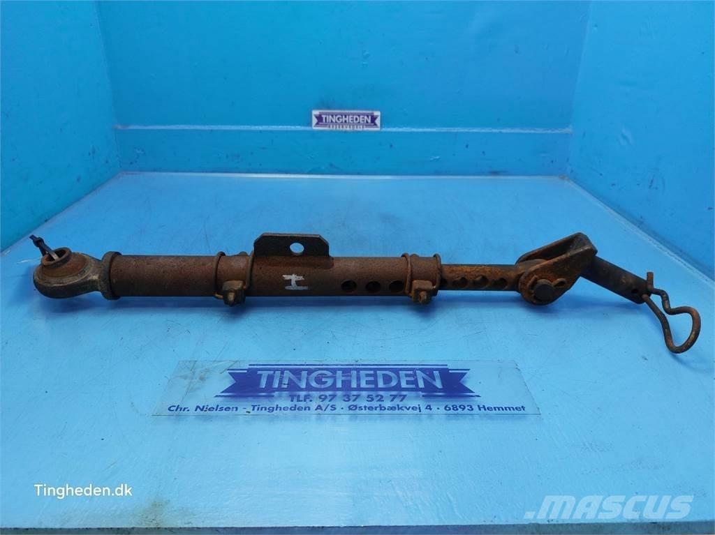 CASE Farmall 95A ملحقات أخرى للجرارات