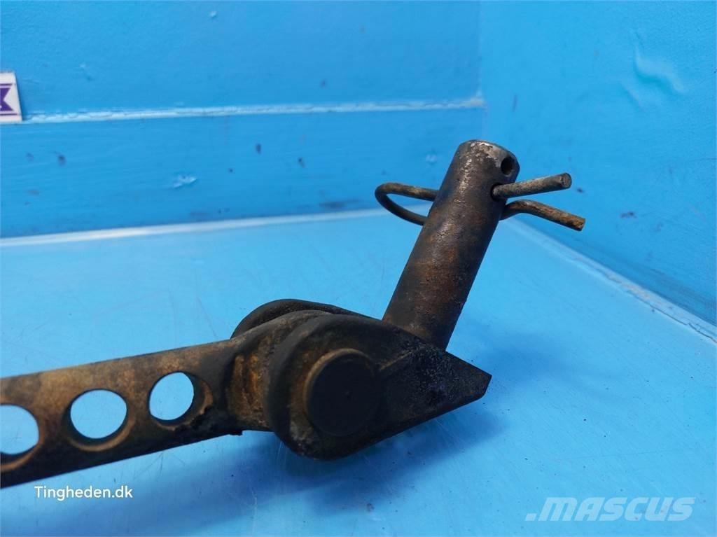 CASE Farmall 95A ملحقات أخرى للجرارات