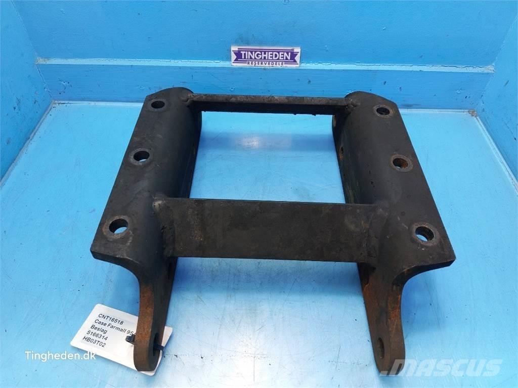 CASE Farmall 95A ملحقات أخرى للجرارات