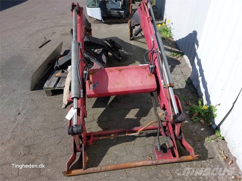 CASE Farmall 95A ملحقات أمامية للوادر