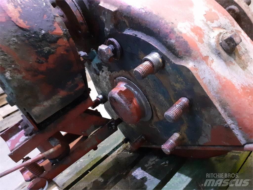 Case IH 1620 ملحقات الحصادات