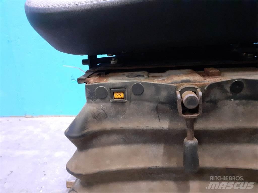 Case IH 1620 كابينة والداخلية