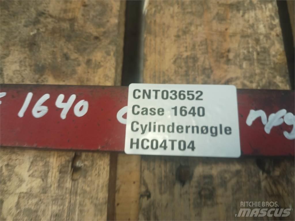 Case IH 1640 ملحقات الحصادات