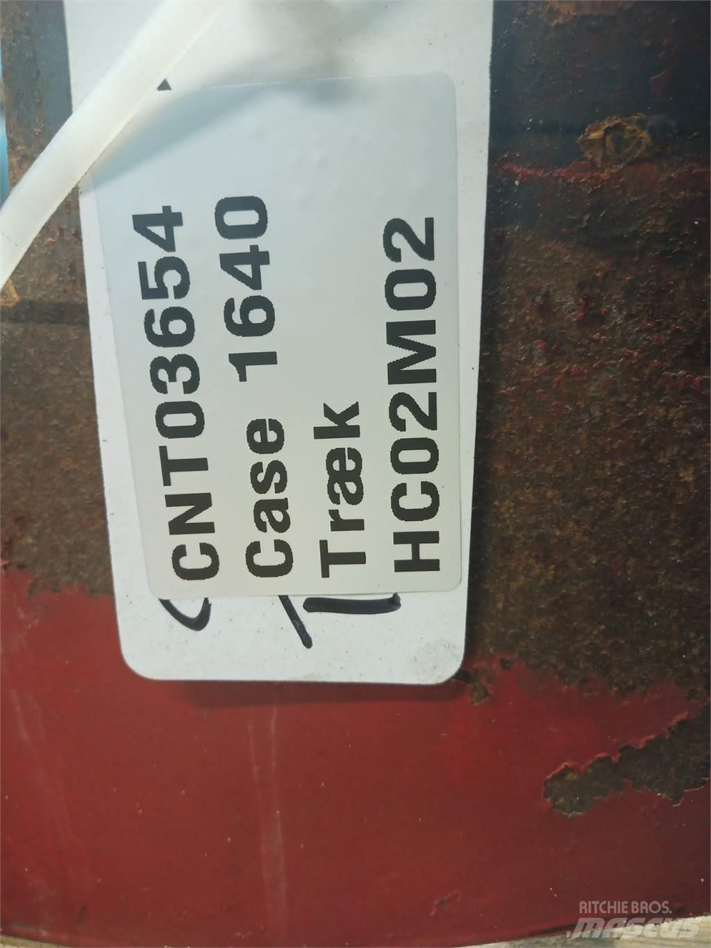 Case IH 1640 ملحقات الحصادات