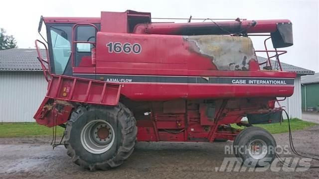Case IH 1660 حصادات