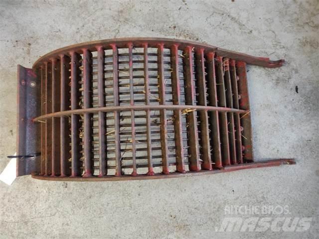 Case IH 1660 ملحقات الحصادات