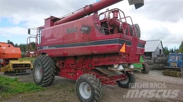 Case IH 1680 حصادات