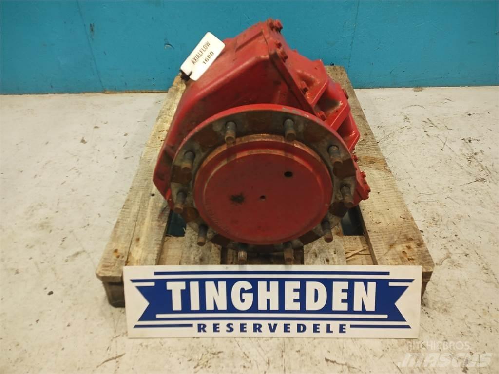 Case IH 1680 ملحقات الحصادات