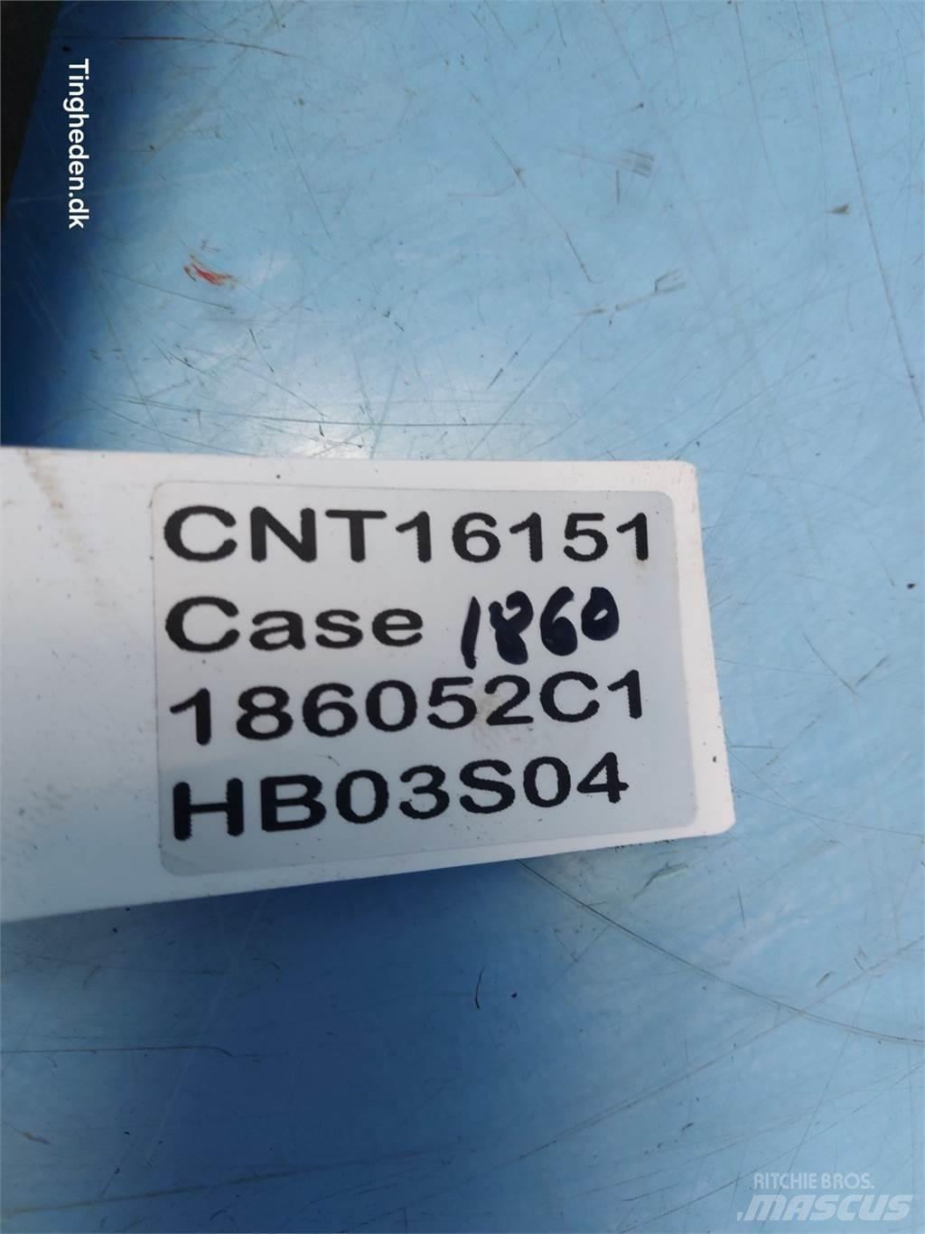 Case IH 1680 ملحقات الحصادات