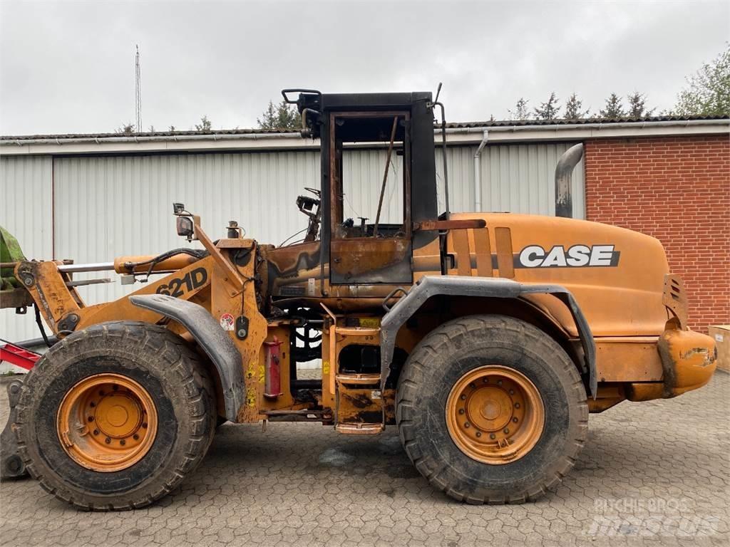Case IH 621D أجهزة نقل