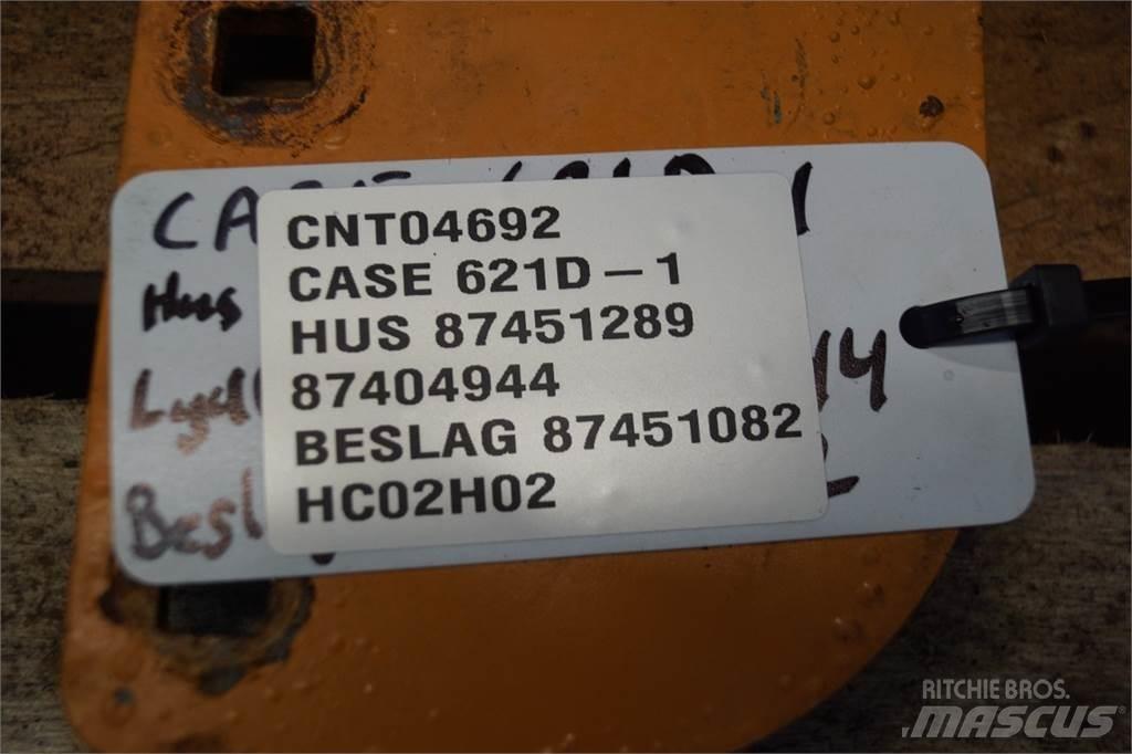 Case IH 621D دلاء فحص