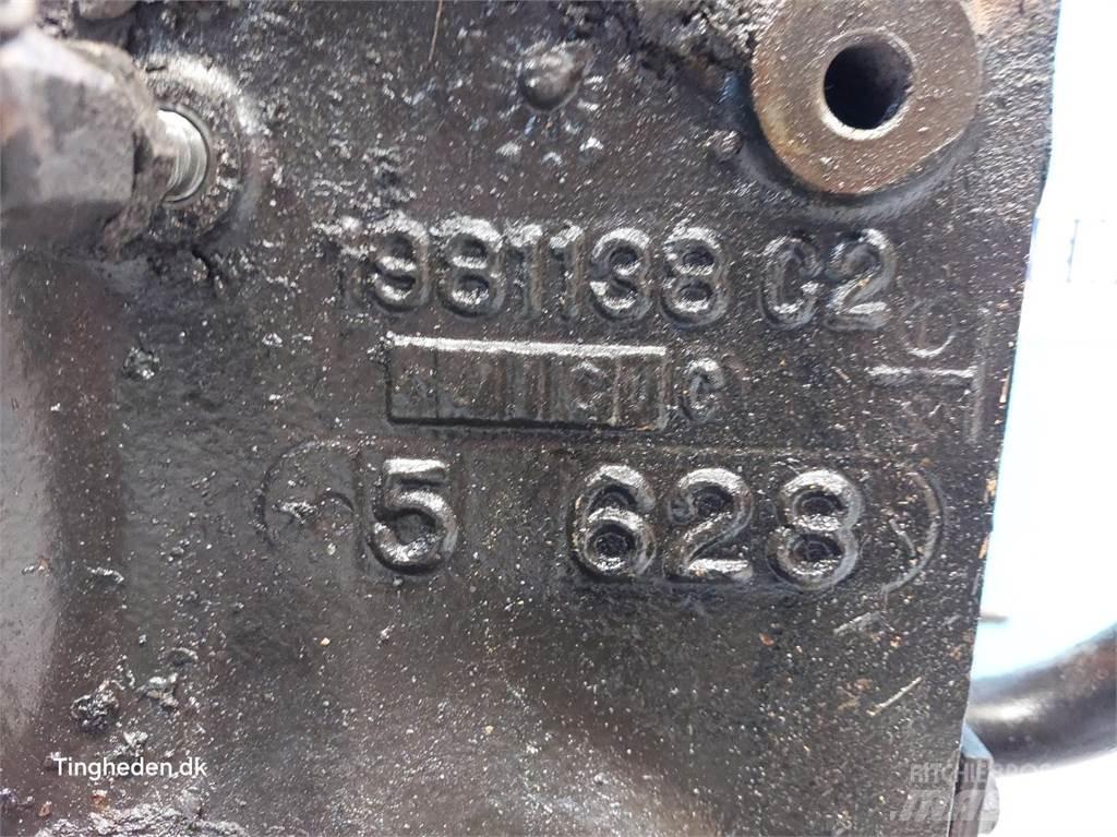 Case IH 7130 أجهزة نقل