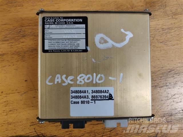 Case IH 8010 إلكترونيات