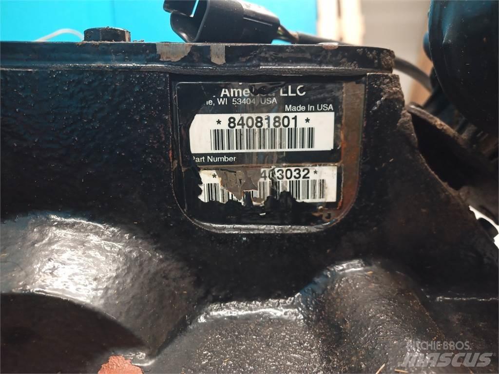 Case IH 8010 أجهزة نقل