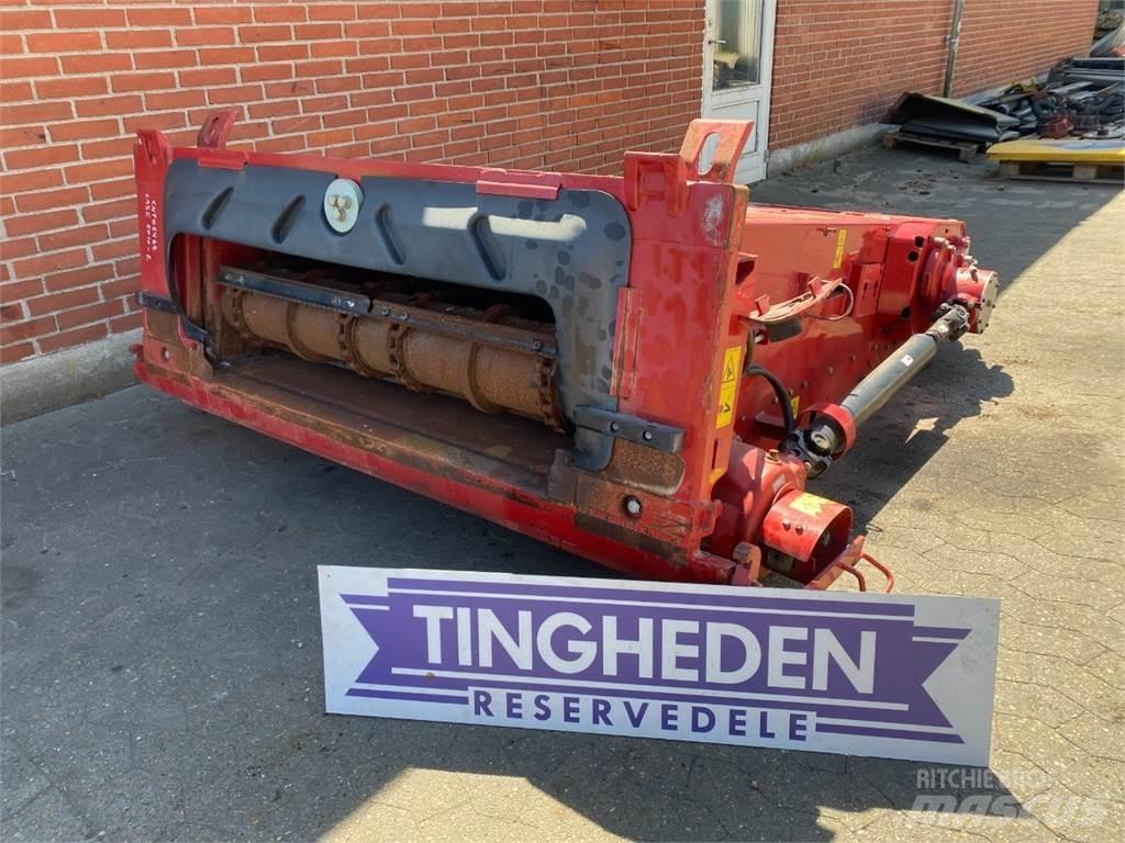 Case IH 8010 ملحقات الحصادات