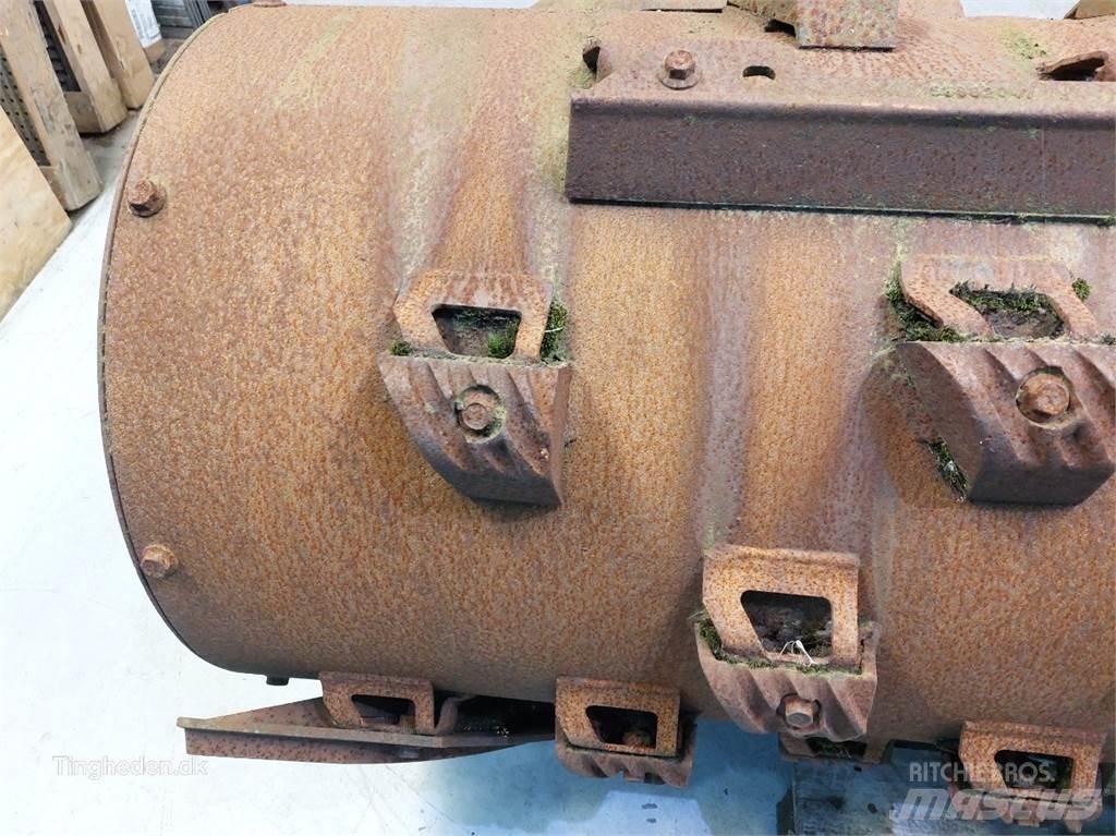 Case IH 8010 ملحقات الحصادات