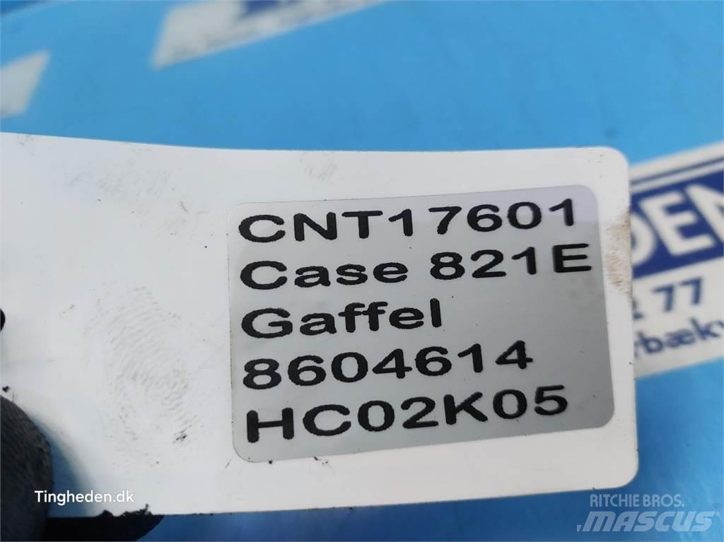 Case IH 821E أجهزة نقل