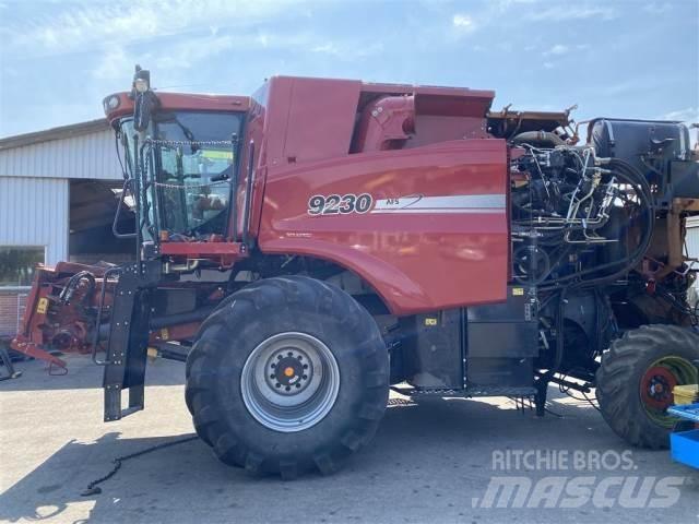 Case IH 9230 حصادات