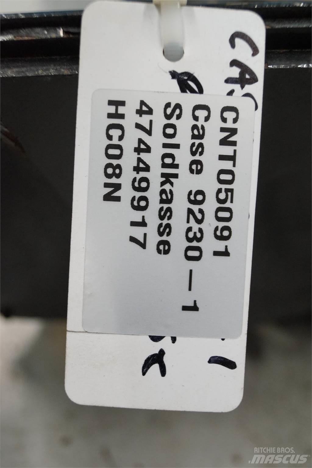 Case IH 9230 معدات نشر الرمال والملح