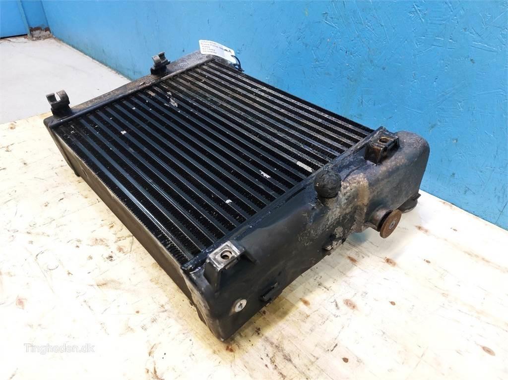 Case IH Puma 185 مشعات