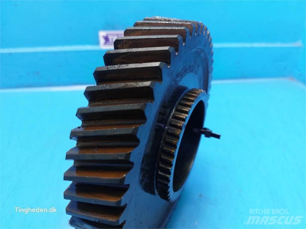 Case IH Puma 185 أجهزة نقل