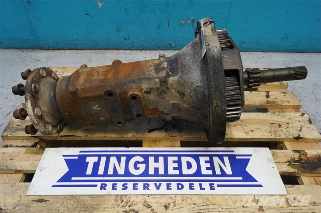 CASE Maxxum 115 ملحقات أخرى للجرارات