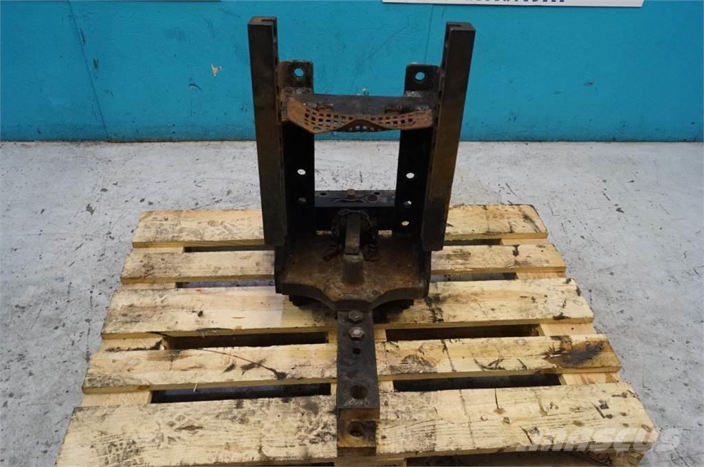 CASE Maxxum 115 ملحقات أخرى للجرارات