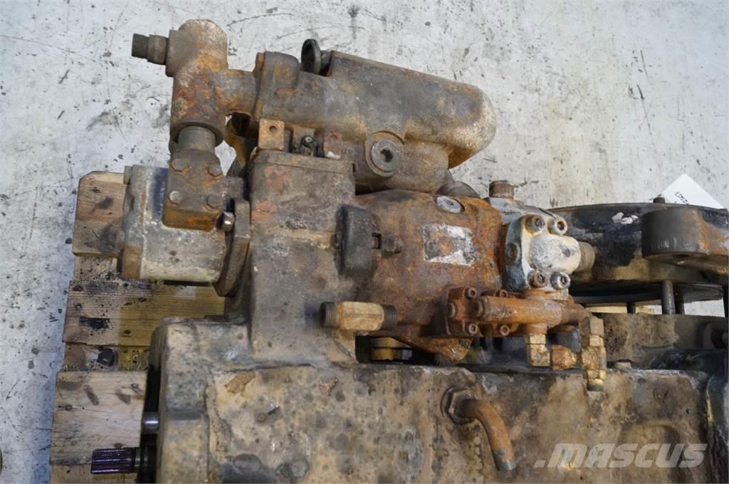 CASE Maxxum 115 أجهزة نقل