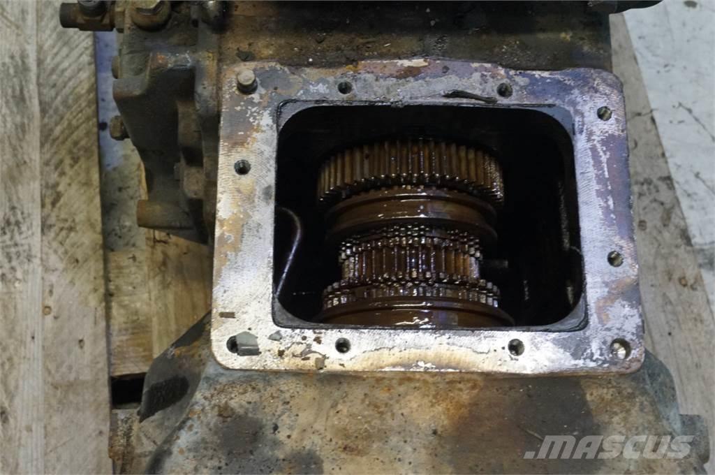 CASE Maxxum 115 أجهزة نقل