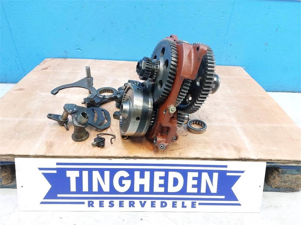 CASE Maxxum 115 ملحقات أخرى للجرارات