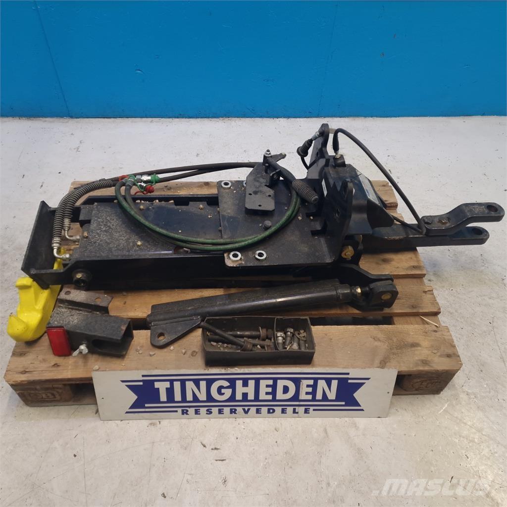 CASE Maxxum 130 ملحقات أخرى للجرارات