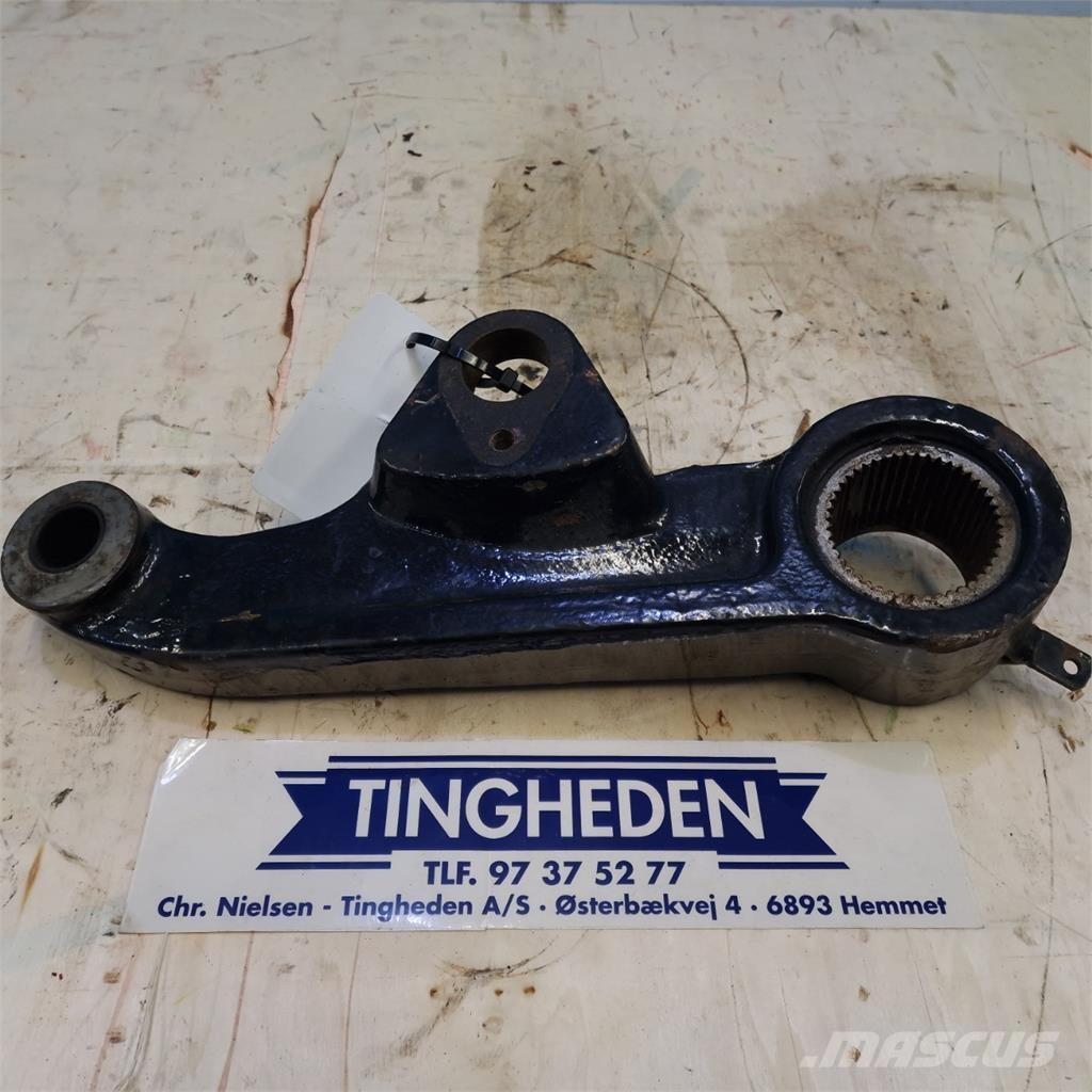 CASE Maxxum 130 ملحقات أخرى للجرارات