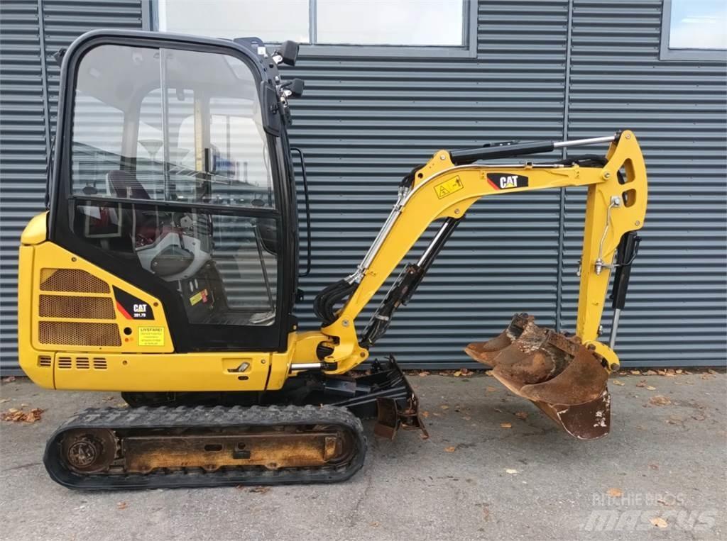 CAT 301,7d حفارات صغيرة أقل من 7 طن (حفارات صغيرة)