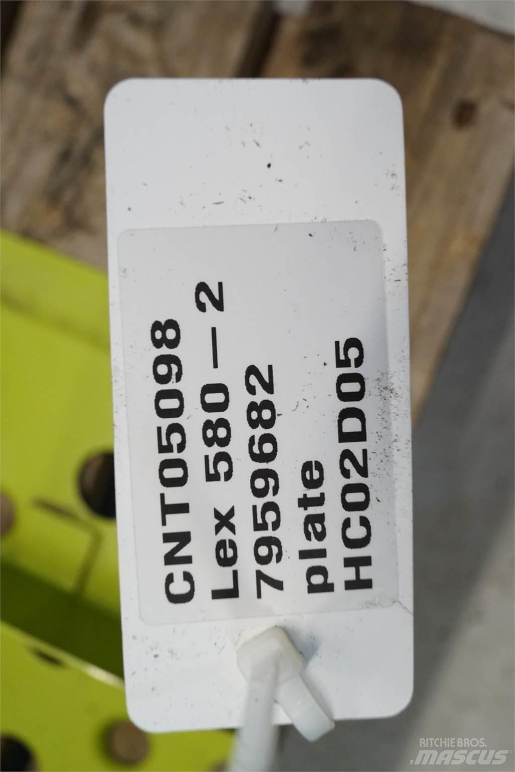 CLAAS Lexion 580 ماكينات زراعية أخرى