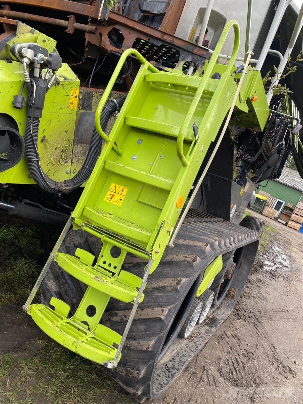 CLAAS Lexion 780 حصادات