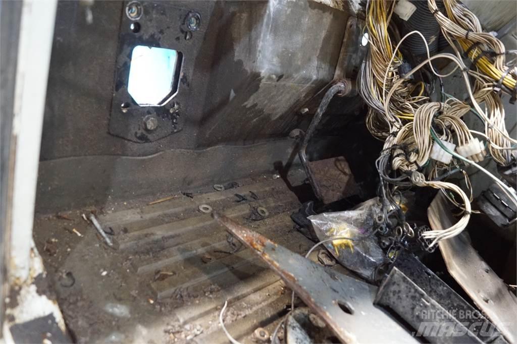 CLAAS Targo K70 Cabins and interior