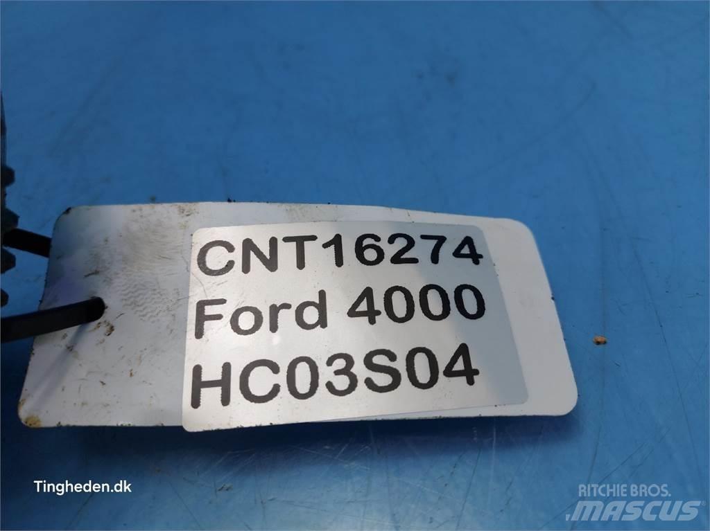 Ford 4000 أجهزة نقل