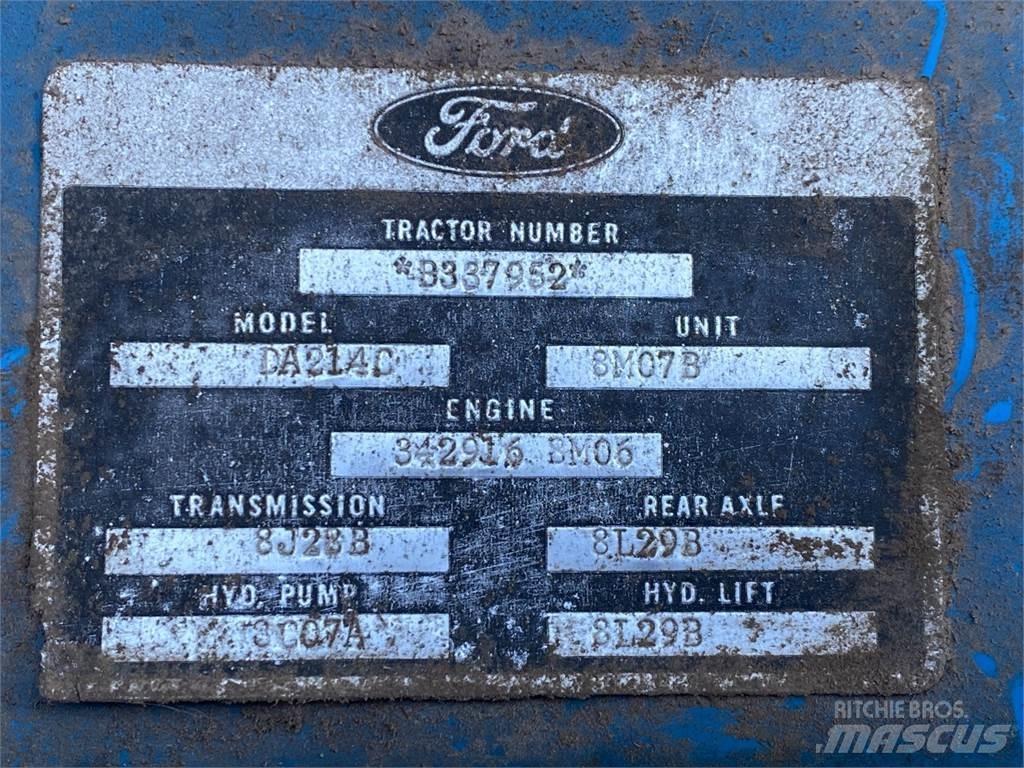 Ford 4600 الجرارات