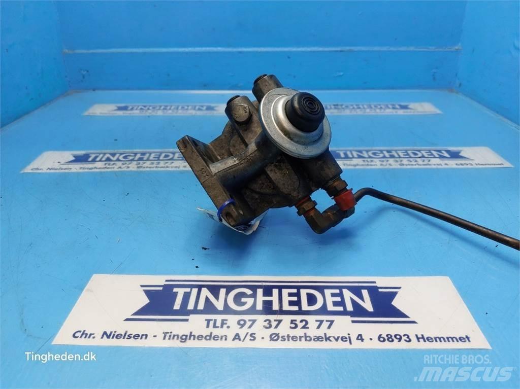 Ford 675 محركات