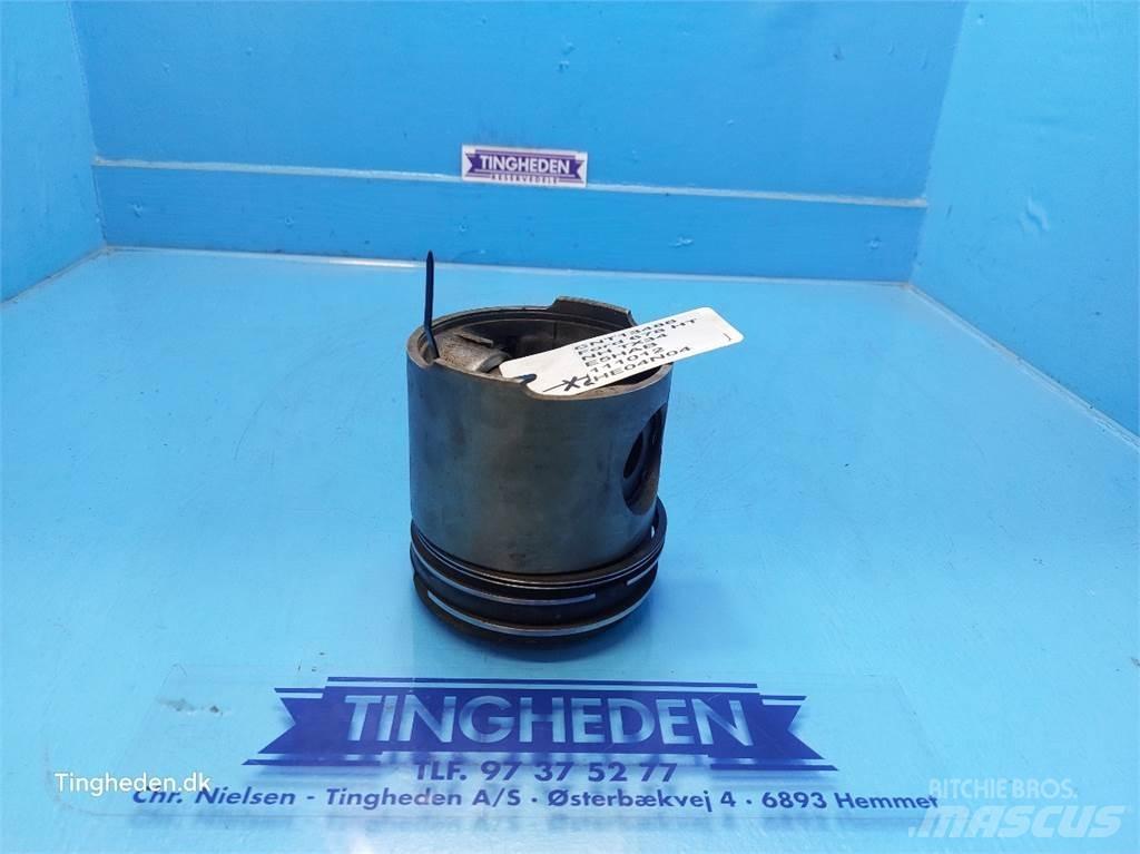 Ford 678 HT محركات