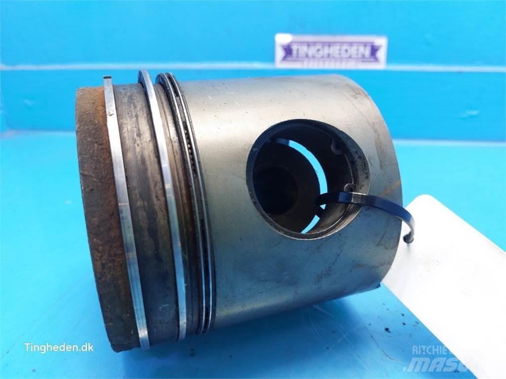 Ford 678 HT محركات