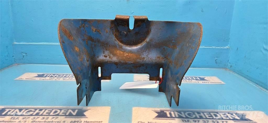 Ford 7710 ملحقات أخرى للجرارات