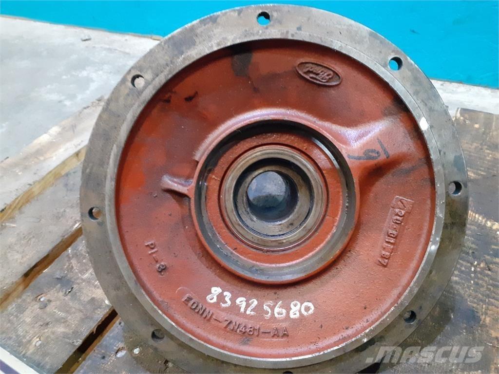 Ford 7810 أجهزة نقل