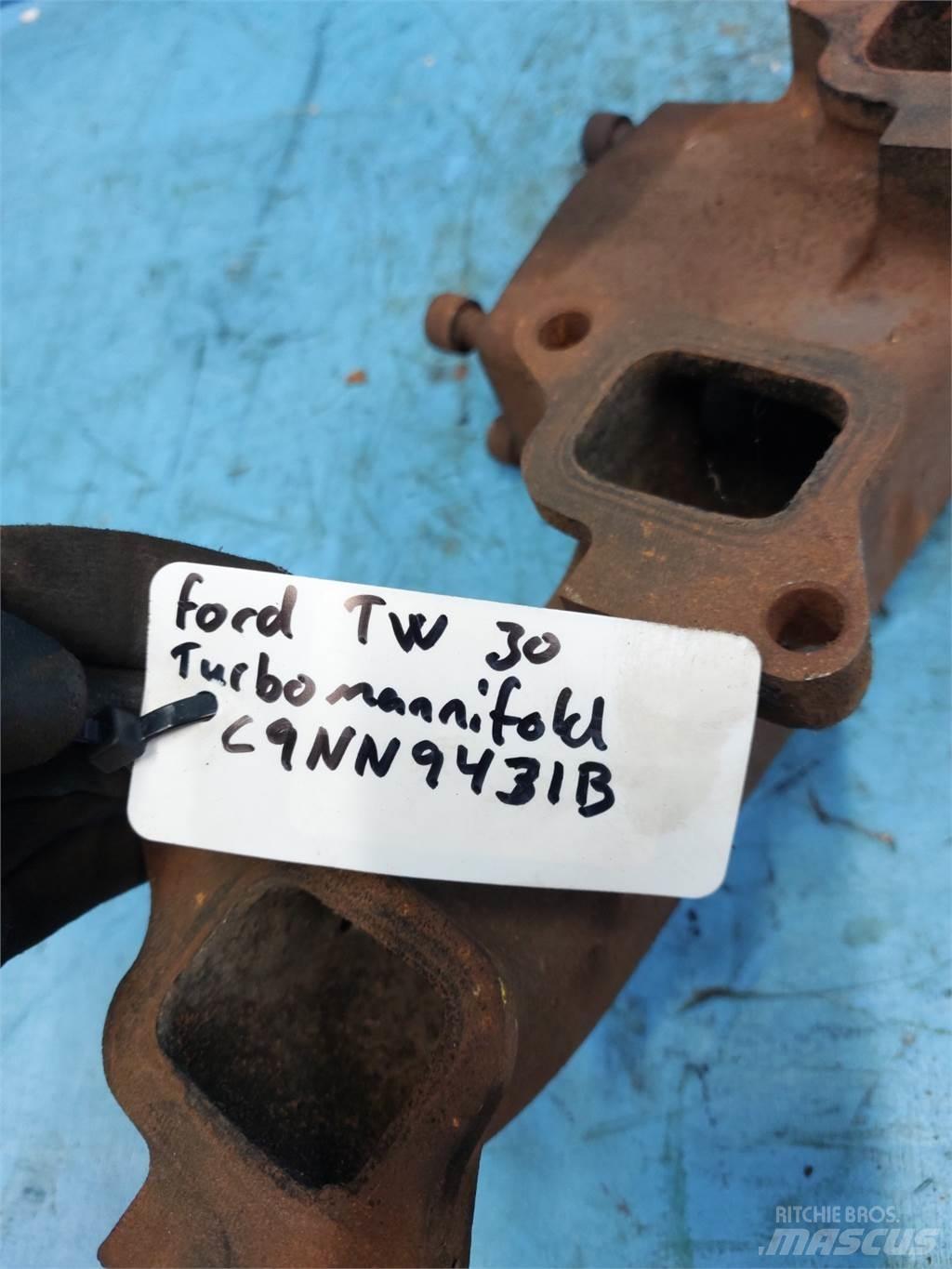 Ford TW 30 محركات